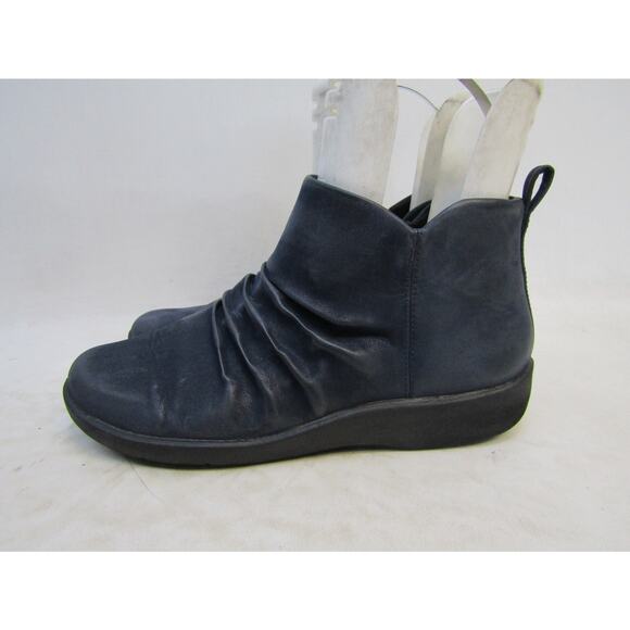Clarks Cloudsteppers Womens Size 9.5 M Blue Slouch Zip Ankle Boots Booties - Picture 1 of 11